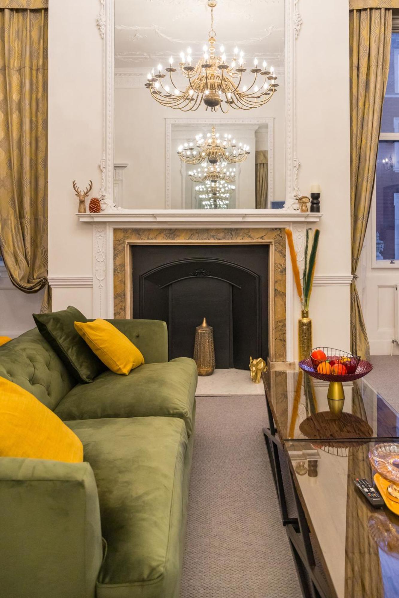 Luxury London 3 Bedroom Duplex With Pool Table - 4Hs Exterior photo